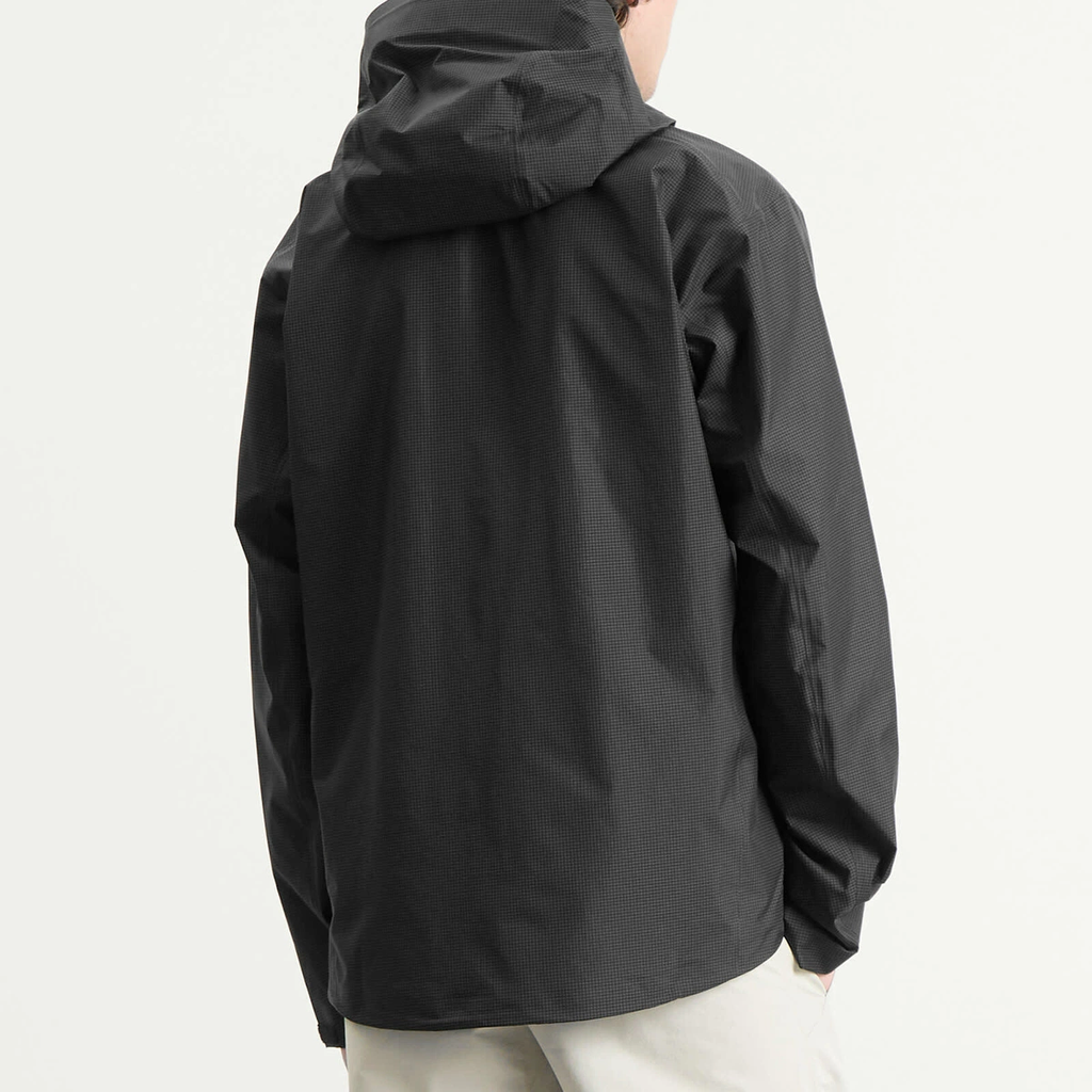 Arc'teryx Men's Alpha SL Gore-Tex Jacket in Black