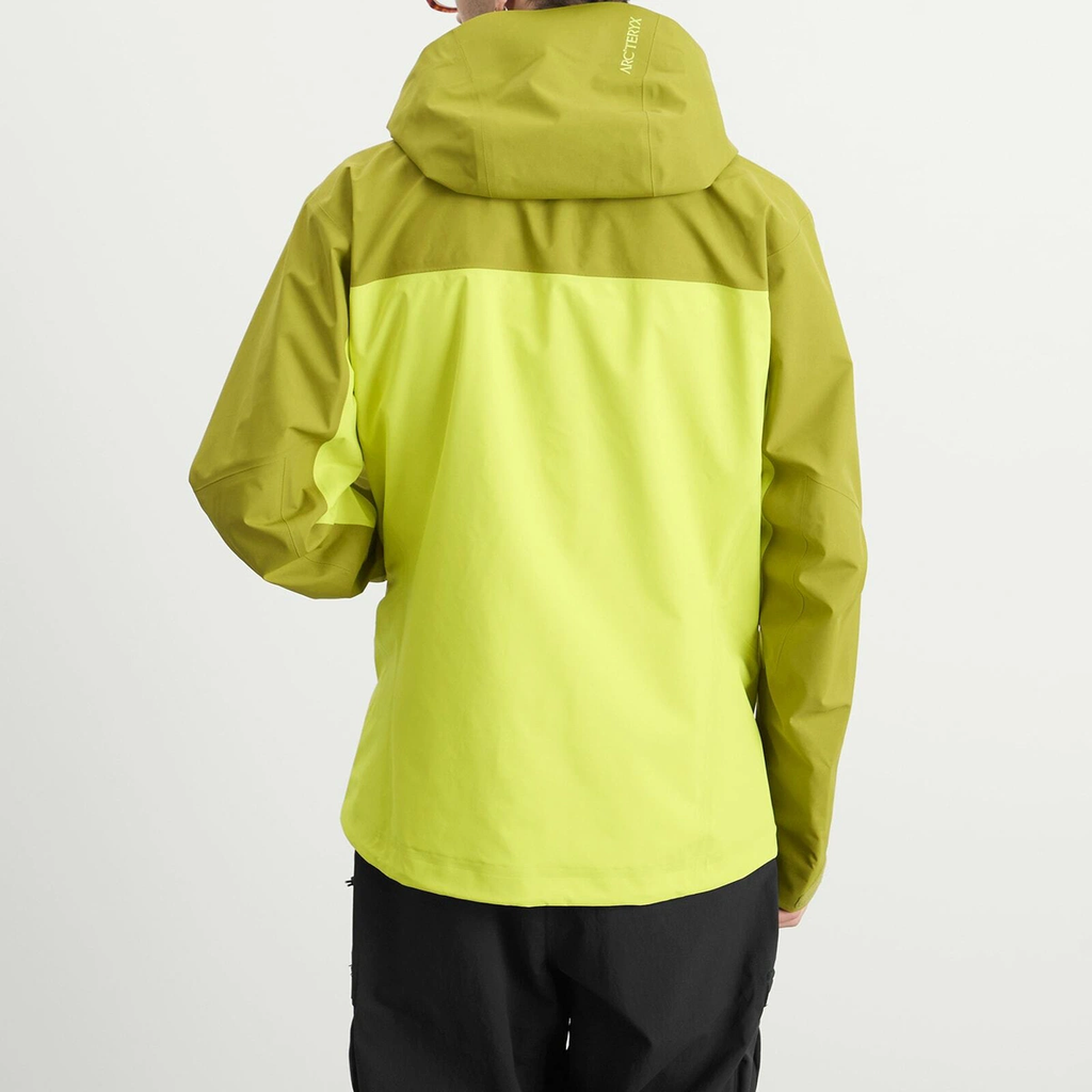 Arc'teryx Men's Beta AR Gore-Tex Jacket in Olive Moss/Euphoria