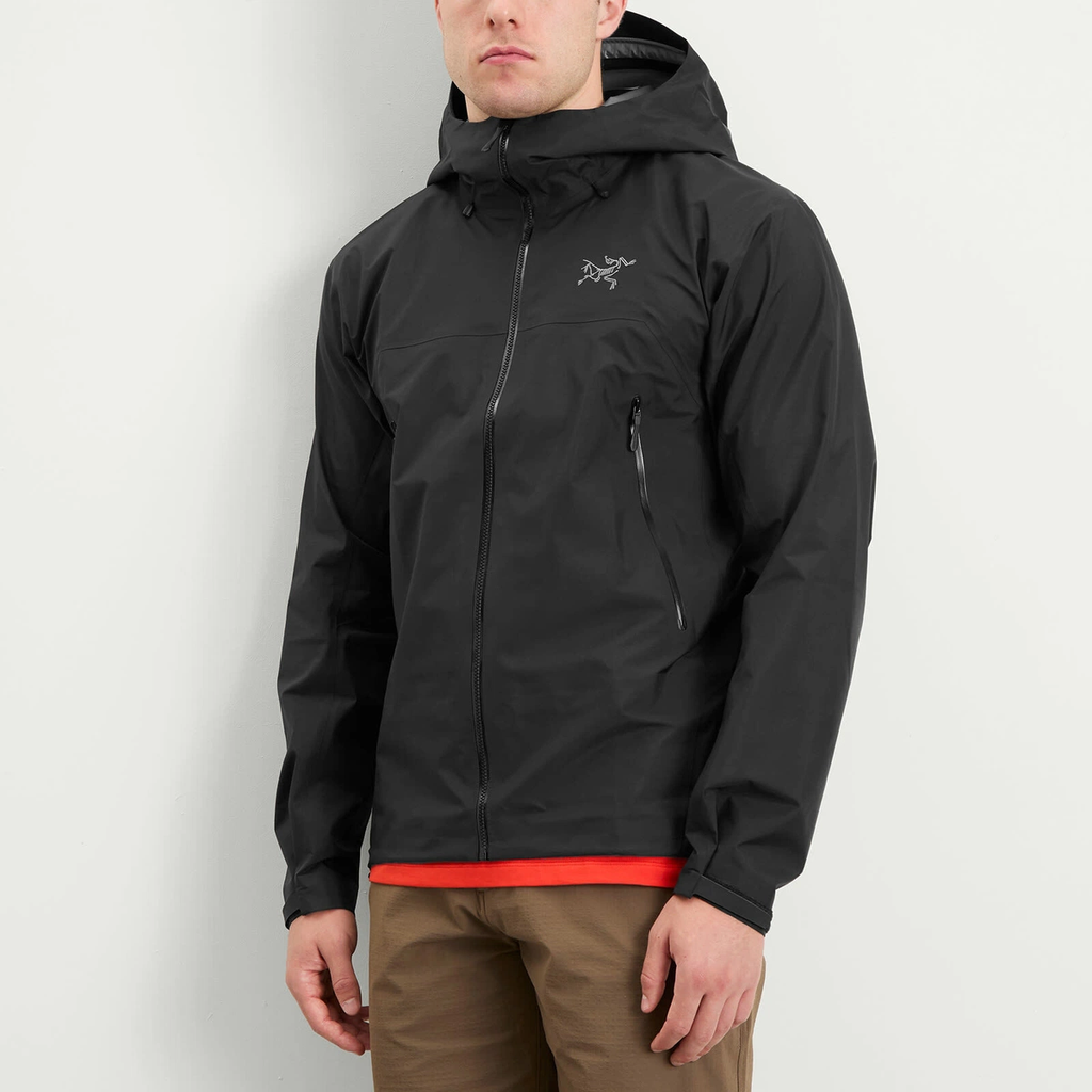Arc'teryx Men's Beta SL Gore-Tex Jacket in Black
