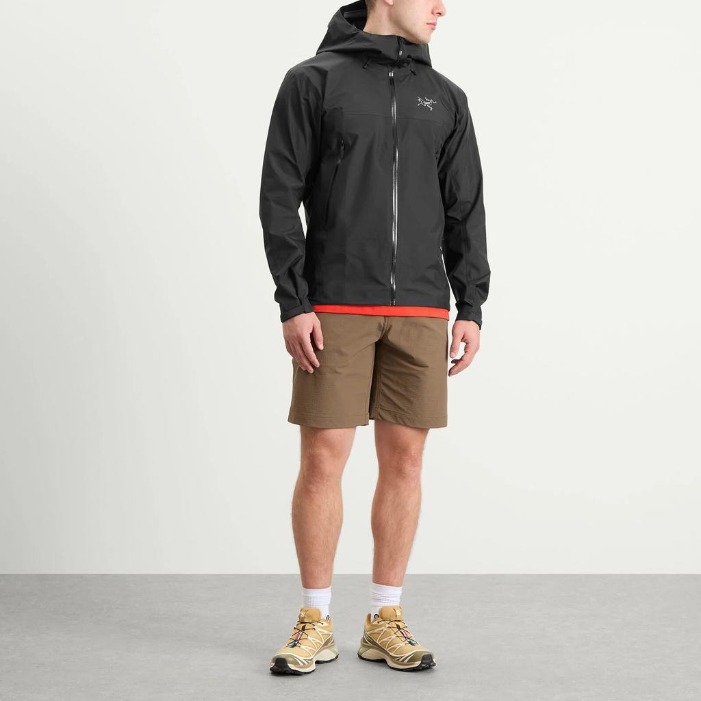 Arc'teryx Men's Beta SL Gore-Tex Jacket in Black
