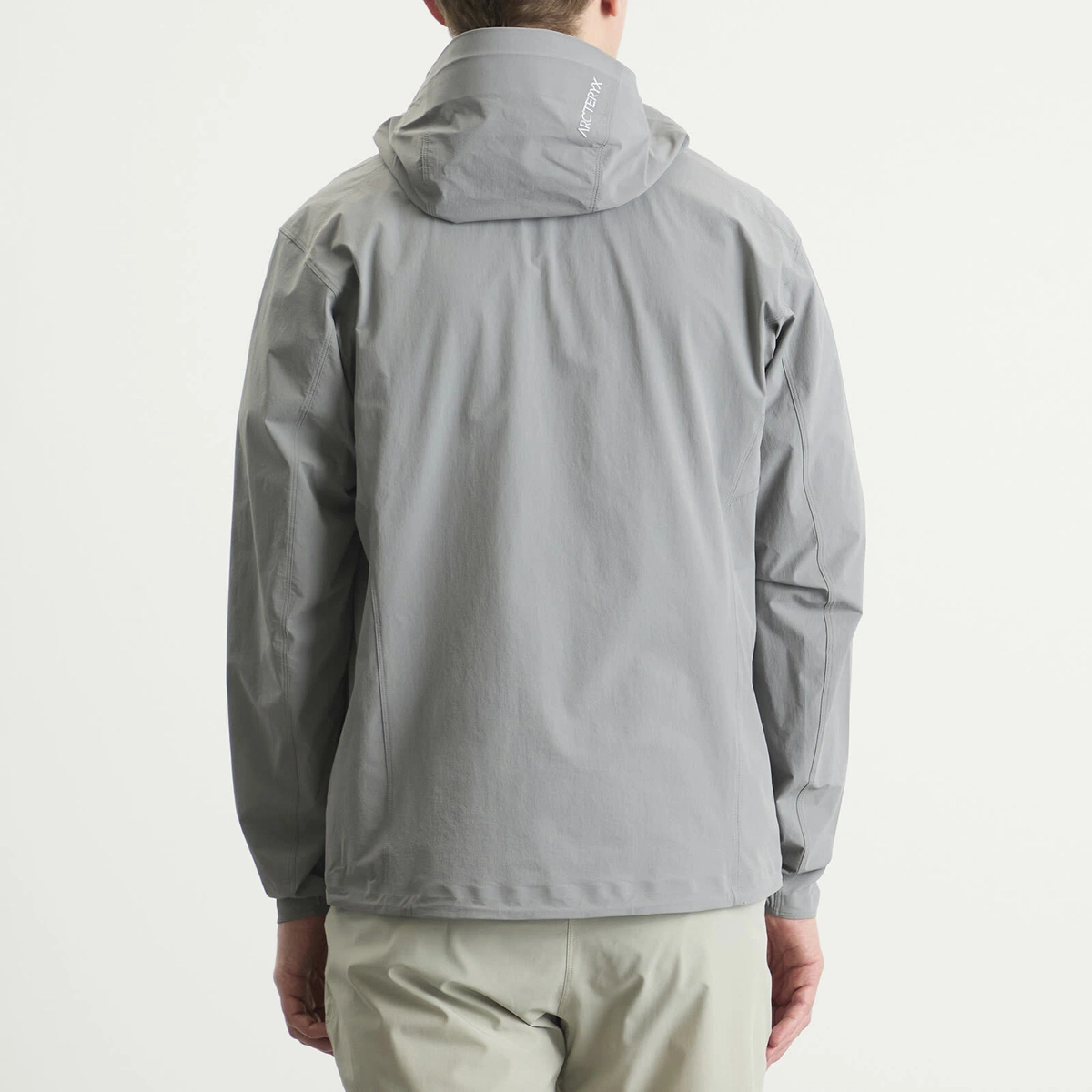 Arc'teryx Men's Gamma Lightweight Hooded Jacket in Void